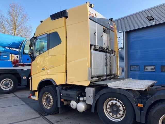 Volvo FH 16.750 8x4/4 - Влекач: снимка 3 Volvo FH 16.750 8x4/4 - Влекач: снимка 3