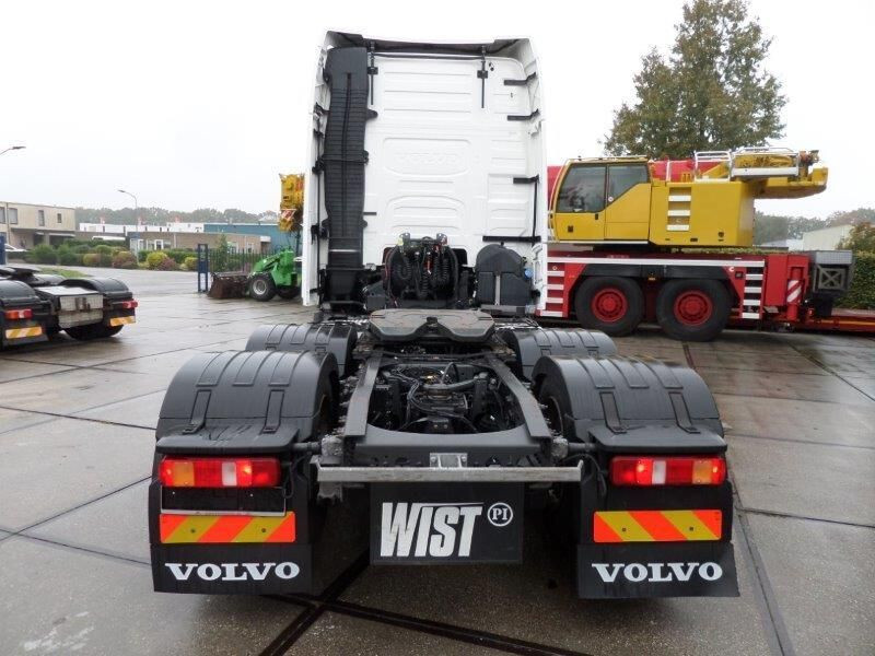 Volvo FH 540 6x2 - Влекач: снимка 4 Volvo FH 540 6x2 - Влекач: снимка 4