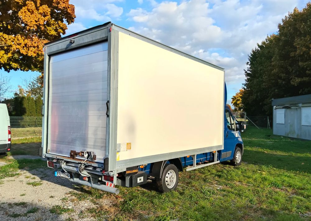 Fiat Ducato - Лекотоварен автомобил фургон: снимка 3 Fiat Ducato - Лекотоварен автомобил фургон: снимка 3