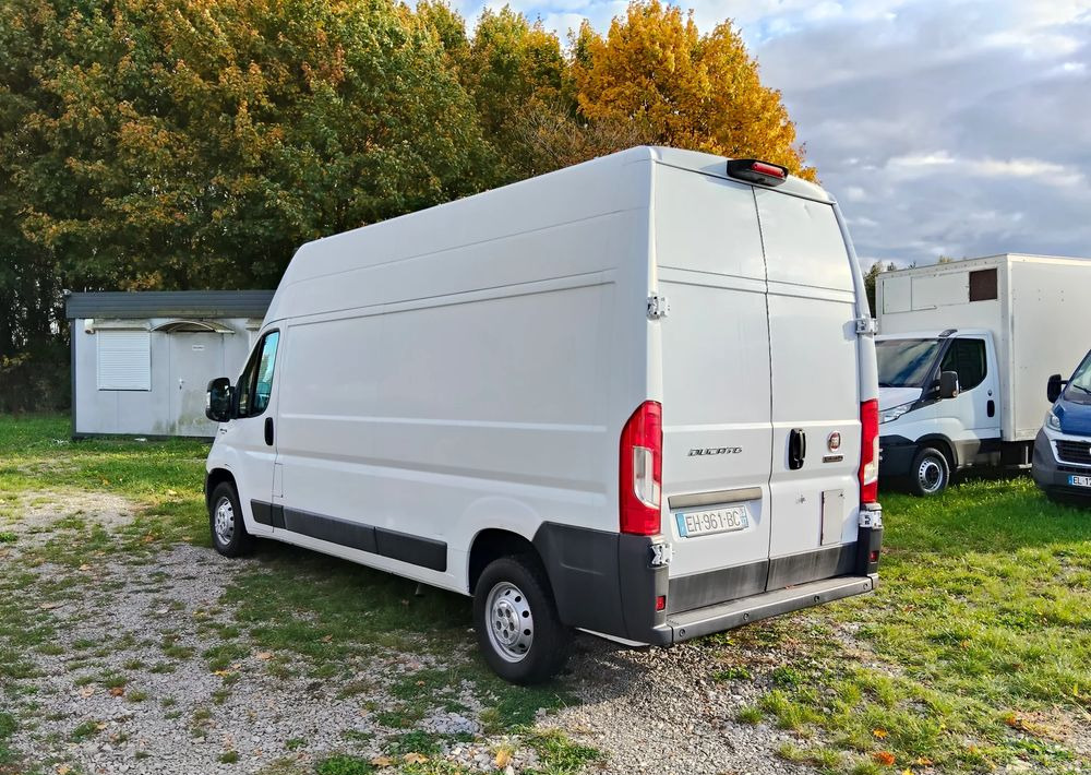 Fiat Ducato - Товарен бус: снимка 4 Fiat Ducato - Товарен бус: снимка 4