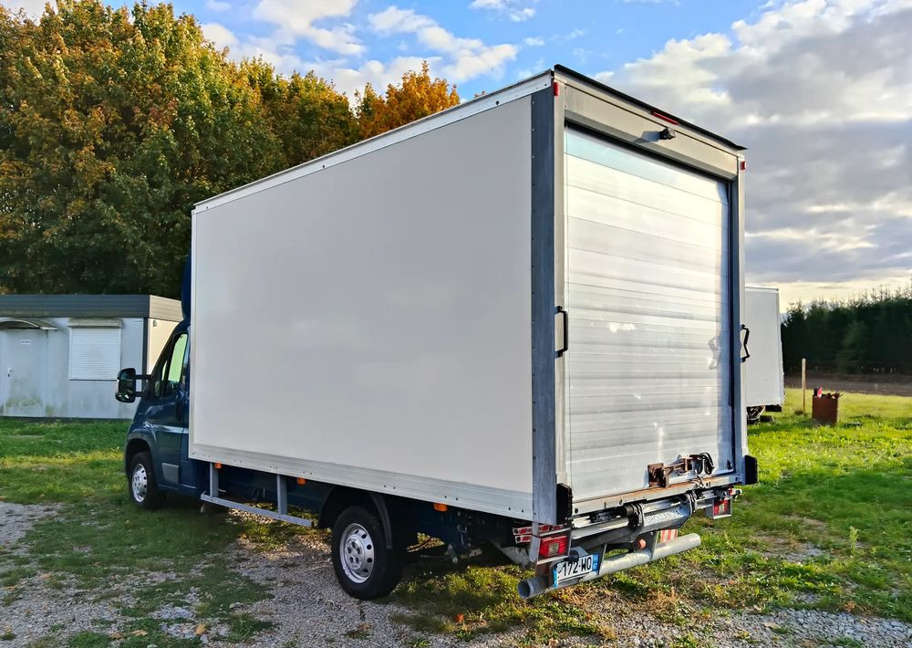 Fiat Ducato - Лекотоварен автомобил фургон: снимка 4 Fiat Ducato - Лекотоварен автомобил фургон: снимка 4