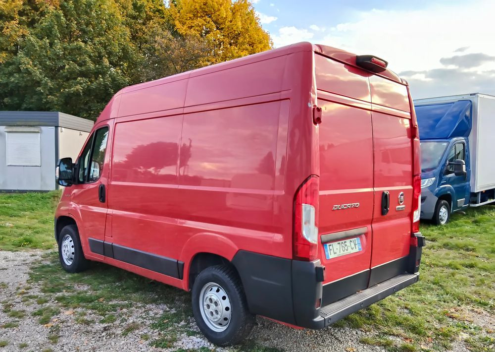 Fiat Ducato - Товарен бус: снимка 4 Fiat Ducato - Товарен бус: снимка 4