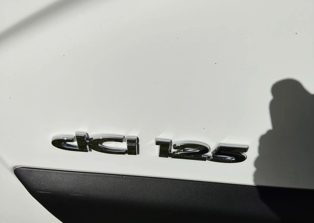 Лекотоварен автомобил фургон Renault Master: снимка 17