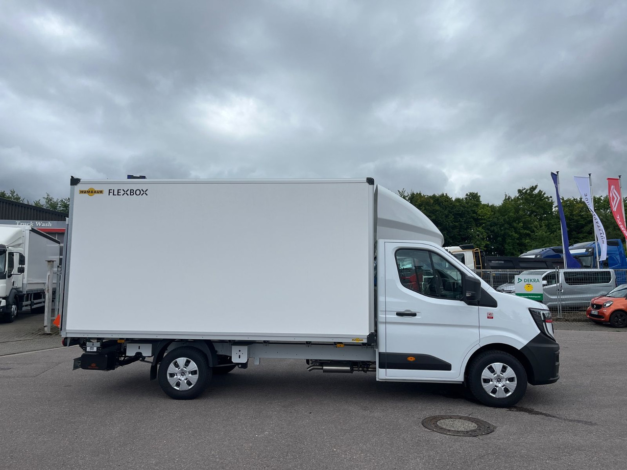 Renault MASTER HUMBAUR KOFFER - Лекотоварен автомобил фургон: снимка 3 Renault MASTER HUMBAUR KOFFER - Лекотоварен автомобил фургон: снимка 3