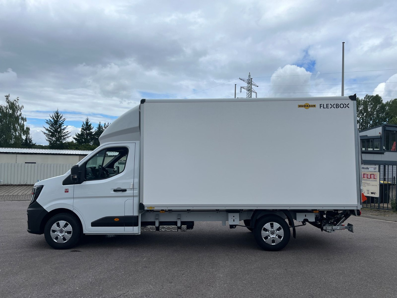 Лекотоварен автомобил фургон Renault MASTER HUMBAUR KOFFER: снимка 7
