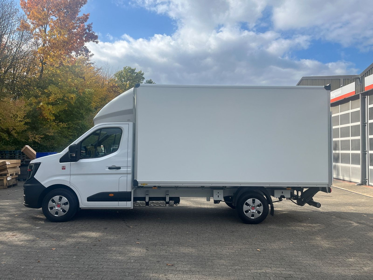 Renault MASTER MIT HUMBAUR KOFFERAUFBAU - Лекотоварен автомобил фургон: снимка 5 Renault MASTER MIT HUMBAUR KOFFERAUFBAU - Лекотоварен автомобил фургон: снимка 5