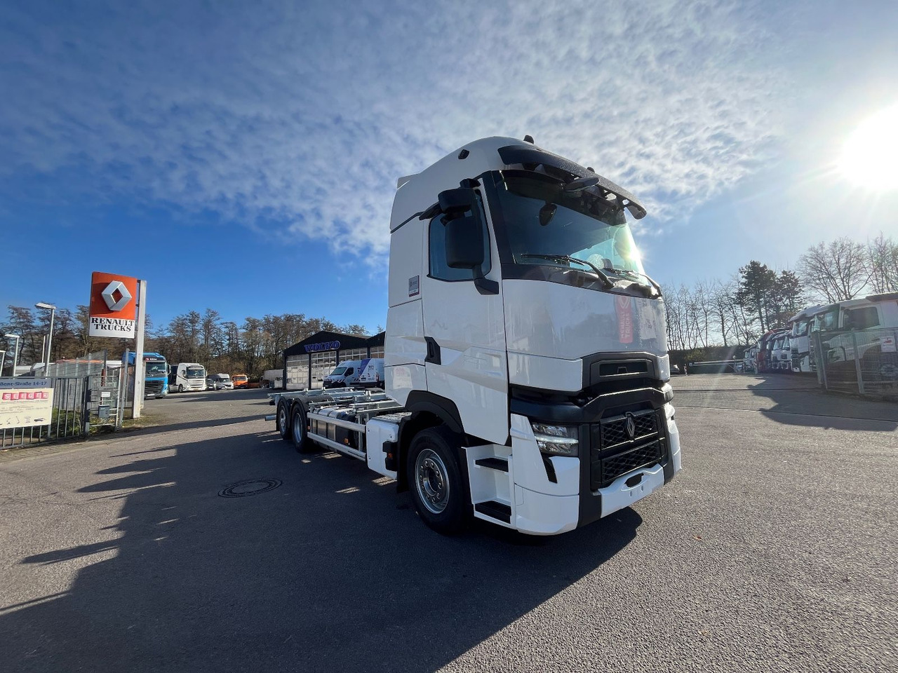 Renault T 480 6x2 WECHSELBRÜCKENFAHRZEUG C745 + C782 - Контейнеровоз/ Сменна каросерия камион: снимка 2 Renault T 480 6x2 WECHSELBRÜCKENFAHRZEUG C745 + C782 - Контейнеровоз/ Сменна каросерия камион: снимка 2