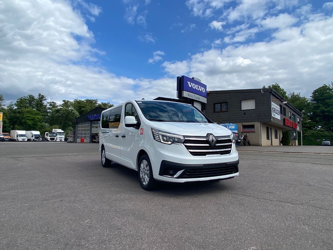 Renault TRAFIC 9-Sitzer L2H1 - Микробус, Пътнически бус: снимка 2 Renault TRAFIC 9-Sitzer L2H1 - Микробус, Пътнически бус: снимка 2