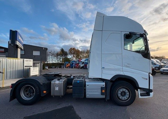 Volvo FH500 4x2T Schubbodenhydraulik - Влекач: снимка 4 Volvo FH500 4x2T Schubbodenhydraulik - Влекач: снимка 4