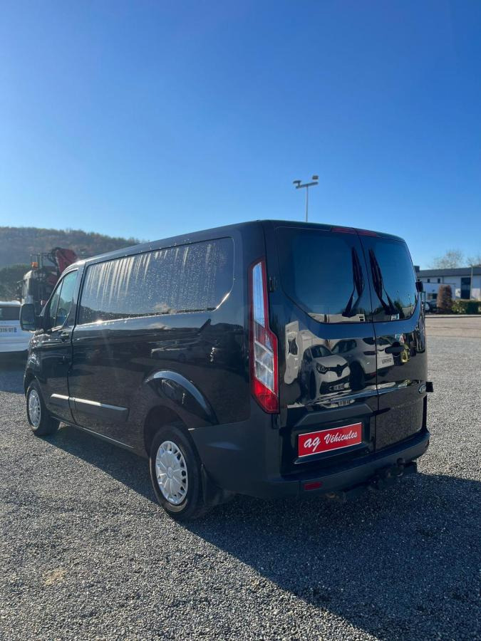 Ford Transit 2.2 TDCi 130 - Малък ван: снимка 2 Ford Transit 2.2 TDCi 130 - Малък ван: снимка 2