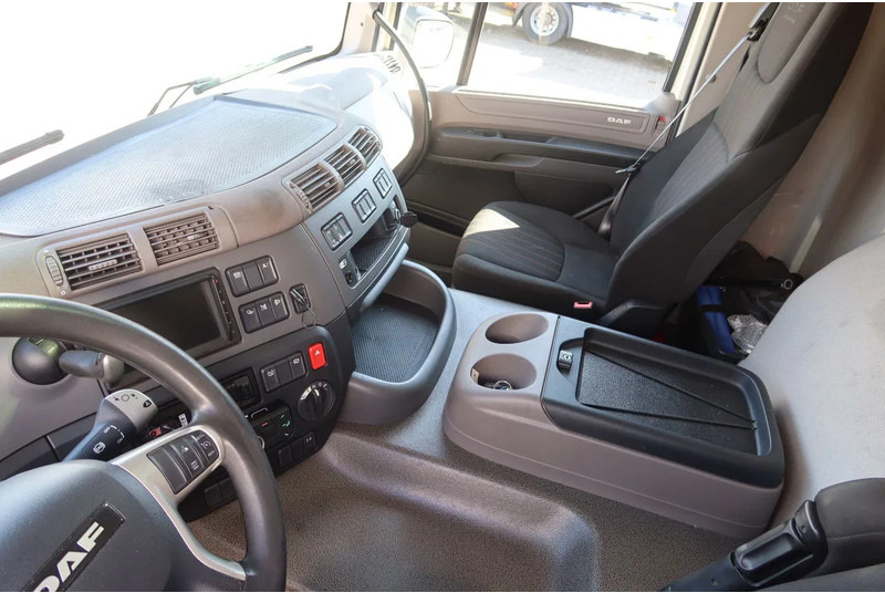 DAF CF 290 FA Bak + Dhollandia klep 2000 KG - Камион фургон: снимка 5 DAF CF 290 FA Bak + Dhollandia klep 2000 KG - Камион фургон: снимка 5