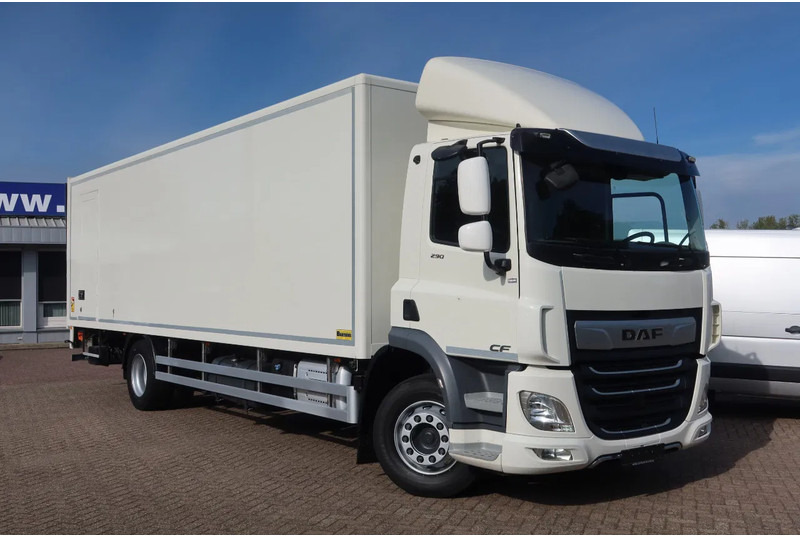 DAF CF 290 FA Bak + klep Dhollandia 2000 KG - Камион фургон: снимка 2 DAF CF 290 FA Bak + klep Dhollandia 2000 KG - Камион фургон: снимка 2