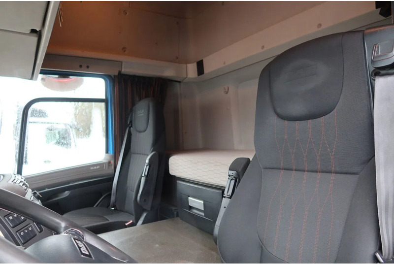 DAF CF 410 Bakwagen+Trailer met klep 2.000 kg. 6 Stuks in voorraad. Price 49.500,-- euro netto. - Камион фургон: снимка 5 DAF CF 410 Bakwagen+Trailer met klep 2.000 kg. 6 Stuks in voorraad. Price 49.500,-- euro netto. - Камион фургон: снимка 5