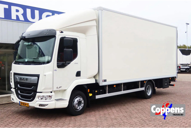 DAF LF 210 Bakwagen+ Dhollandia 1500 kg Comfort cabine - Камион фургон: снимка 1 DAF LF 210 Bakwagen+ Dhollandia 1500 kg Comfort cabine - Камион фургон: снимка 1