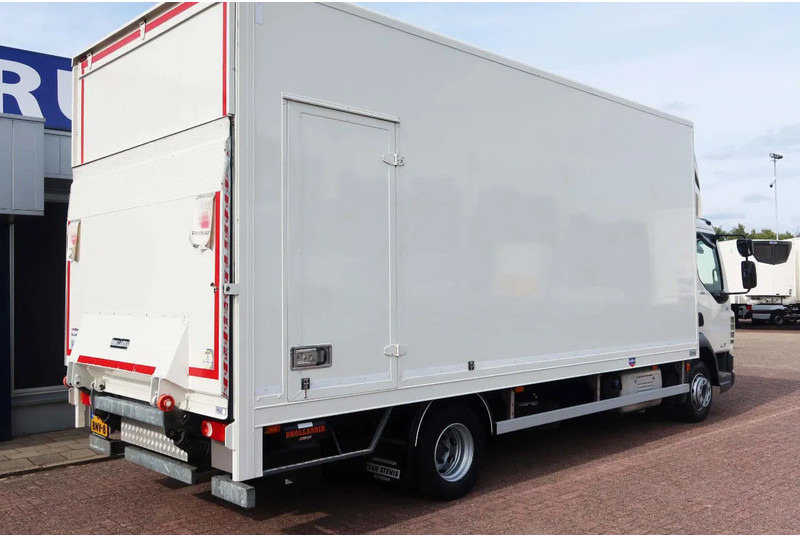 DAF LF 210 Bakwagen+ Dhollandia 1500 kg - Камион фургон: снимка 3 DAF LF 210 Bakwagen+ Dhollandia 1500 kg - Камион фургон: снимка 3