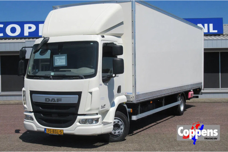 DAF LF 250 250 bak + klep + schuifzeil E6 - Камион с брезент: снимка 1 DAF LF 250 250 bak + klep + schuifzeil E6 - Камион с брезент: снимка 1