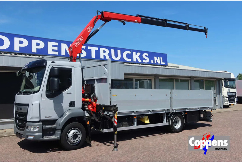 DAF LF 260 FA Openwagen + Kraan Fassi F85 B023+ Radio controle - Бордови камион: снимка 1 DAF LF 260 FA Openwagen + Kraan Fassi F85 B023+ Radio controle - Бордови камион: снимка 1