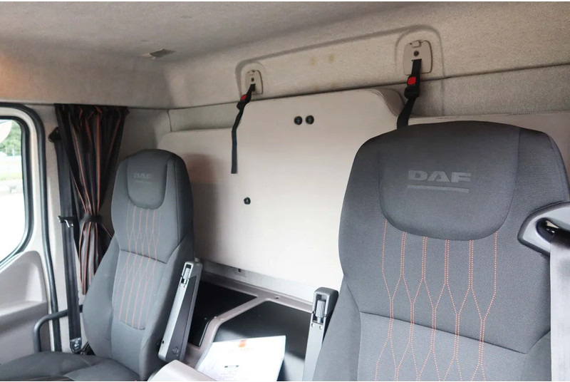 DAF LF 290 Bakwagen + Laadklep DHollandia 2000 kg - Камион фургон: снимка 5 DAF LF 290 Bakwagen + Laadklep DHollandia 2000 kg - Камион фургон: снимка 5