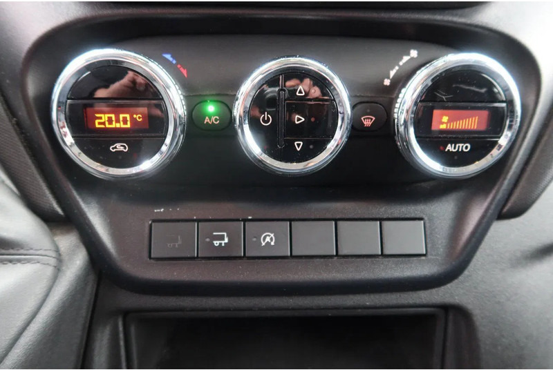 Лекотоварен автомобил фургон Iveco Daily 35S14 Bak + Klep: снимка 8