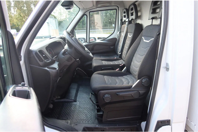 Iveco Daily 35S16 Bakwagen + Laadklep 750kg - Лекотоварен автомобил фургон: снимка 4 Iveco Daily 35S16 Bakwagen + Laadklep 750kg - Лекотоварен автомобил фургон: снимка 4