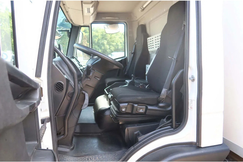 Iveco EuroCargo 120 El 210L Carrier Supra 850 MT Koel/Vries+Klep Bitemp met verplaatsbare wand - Рефрижератор камион: снимка 5 Iveco EuroCargo 120 El 210L Carrier Supra 850 MT Koel/Vries+Klep Bitemp met verplaatsbare wand - Рефрижератор камион: снимка 5