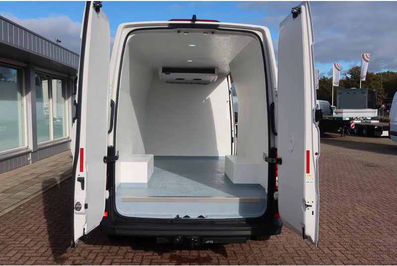 MAN TGE 50.160 Koel/Vries/Verwarmen + nachtaansluiting Carrier Xarios 350 L4/H2 automaat. Dubbel lucht. - Хладилен бус: снимка 3 MAN TGE 50.160 Koel/Vries/Verwarmen + nachtaansluiting Carrier Xarios 350 L4/H2 automaat. Dubbel lucht. - Хладилен бус: снимка 3