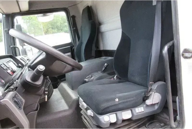 MAN TGM 18.250 Bak + klep Euro 6 - Камион фургон: снимка 5 MAN TGM 18.250 Bak + klep Euro 6 - Камион фургон: снимка 5