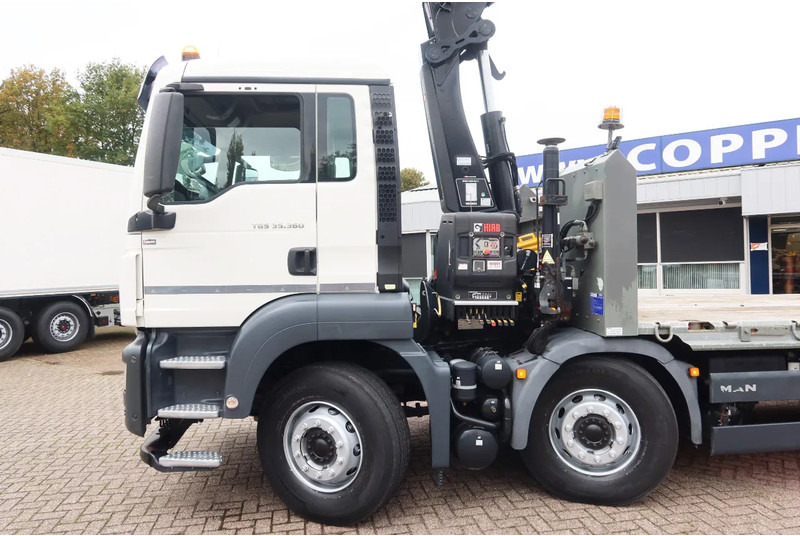 MAN TGS 35.360 Kraanwagen + oprijwagen Hiab 228 E3 - Камион с кран: снимка 3 MAN TGS 35.360 Kraanwagen + oprijwagen Hiab 228 E3 - Камион с кран: снимка 3