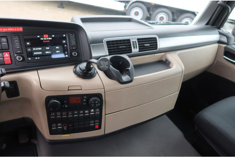 MAN TGS 35.360 Oprijwagen + HIAB 228 E3 Kraan 8x2 - Автовоз камион: снимка 5 MAN TGS 35.360 Oprijwagen + HIAB 228 E3 Kraan 8x2 - Автовоз камион: снимка 5