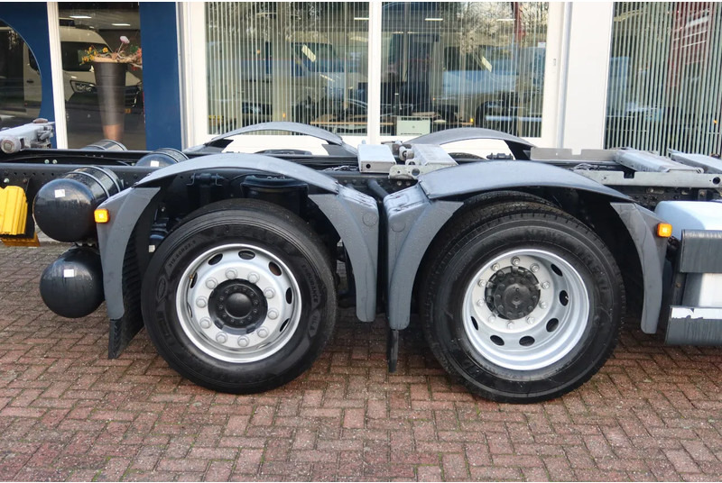 MAN TGX 26.510 6x2 Intarder. Volledige luchtvering - Контейнеровоз/ Сменна каросерия камион: снимка 4 MAN TGX 26.510 6x2 Intarder. Volledige luchtvering - Контейнеровоз/ Сменна каросерия камион: снимка 4