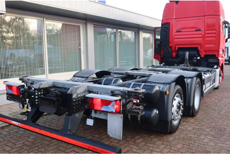 MAN TGX 26.510 6x2 Intarder. Volledige luchtvering - Контейнеровоз/ Сменна каросерия камион: снимка 3 MAN TGX 26.510 6x2 Intarder. Volledige luchtvering - Контейнеровоз/ Сменна каросерия камион: снимка 3