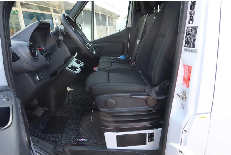 Mercedes-Benz 317 CDI 317 CDI L3/H2 Koel/Vries Automaat - Хладилен бус: снимка 4 Mercedes-Benz 317 CDI 317 CDI L3/H2 Koel/Vries Automaat - Хладилен бус: снимка 4