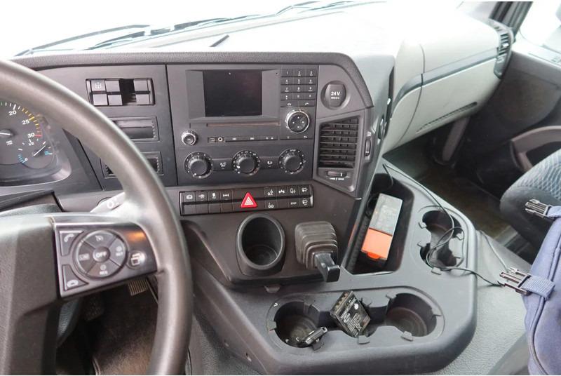 Mercedes-Benz ANTOS 2830 Kraanwagen open Laadbak Fassi F295 + FLY-JIB - Камион с кран: снимка 5 Mercedes-Benz ANTOS 2830 Kraanwagen open Laadbak Fassi F295 + FLY-JIB - Камион с кран: снимка 5