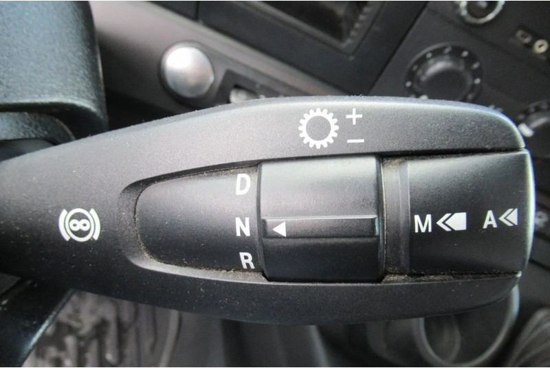 Камион фургон Mercedes-Benz Actros 1832 1832 LL 4x2: снимка 6
