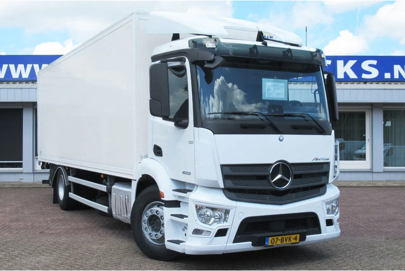 Mercedes-Benz Actros 1832 1832 LL 4x2 - Камион фургон: снимка 2 Mercedes-Benz Actros 1832 1832 LL 4x2 - Камион фургон: снимка 2