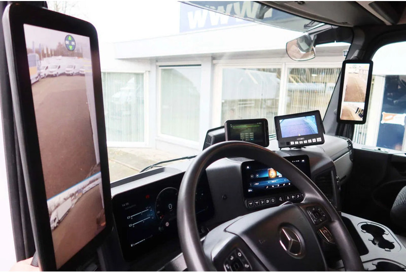 Mercedes-Benz Actros 1840 L Bakwagen + Bar klep 2000 KG + Geïsoleerde bak - Камион фургон: снимка 4 Mercedes-Benz Actros 1840 L Bakwagen + Bar klep 2000 KG + Geïsoleerde bak - Камион фургон: снимка 4