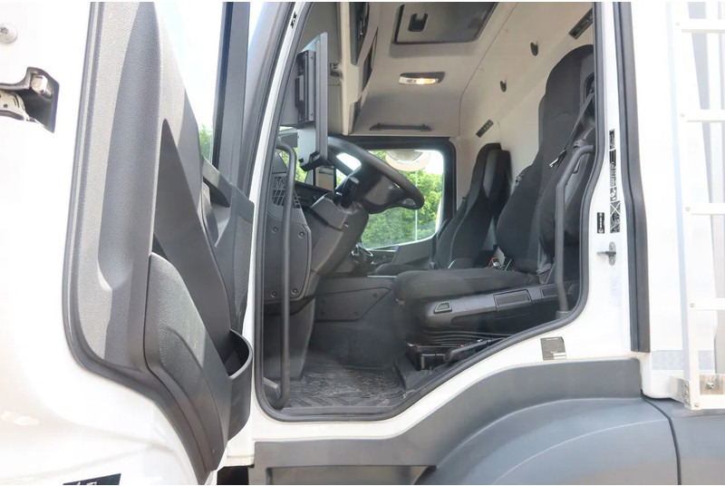 Mercedes-Benz Actros 2530 L Koel/Vries + Laadklep DHollandia 2500kg - Рефрижератор камион: снимка 5 Mercedes-Benz Actros 2530 L Koel/Vries + Laadklep DHollandia 2500kg - Рефрижератор камион: снимка 5