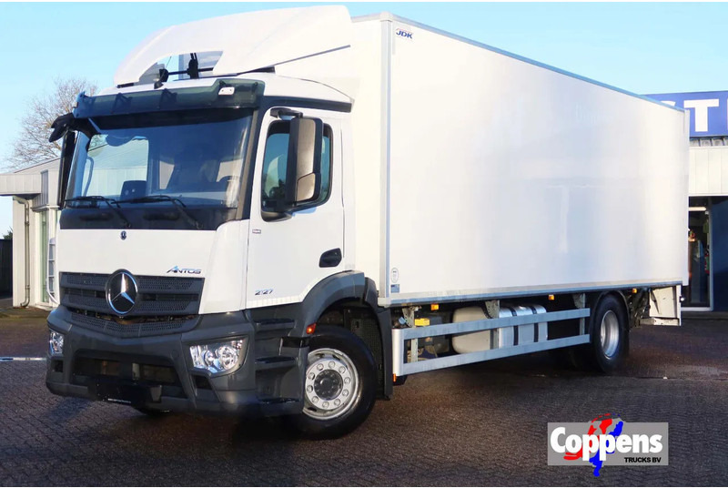 Mercedes-Benz Antos 2127 L Bak+Klep Dhollandia 2.000 kg, Geisoleerd dak - Камион фургон: снимка 1 Mercedes-Benz Antos 2127 L Bak+Klep Dhollandia 2.000 kg, Geisoleerd dak - Камион фургон: снимка 1