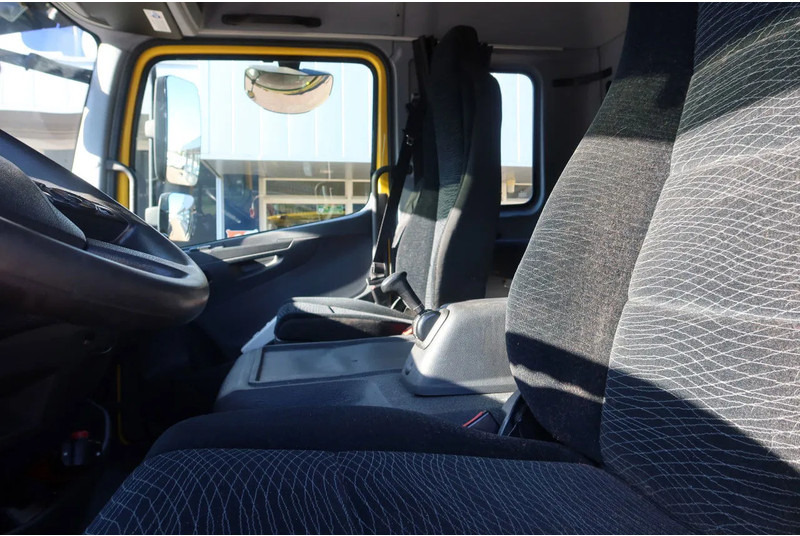 Mercedes-Benz Atego 1221 1221 L Takel wagen 6 Persoons - Камион пътна помощ: снимка 5 Mercedes-Benz Atego 1221 1221 L Takel wagen 6 Persoons - Камион пътна помощ: снимка 5