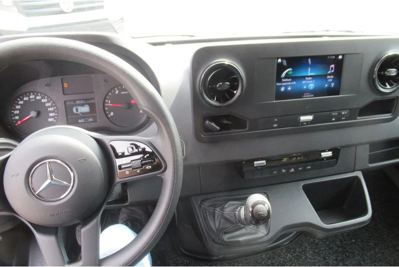 Mercedes-Benz Sprinter 317 CDI Koel / Vries/ verwarmen Carrier Xarios 350 + 220 volt nacht stekkerL2/H2 - Хладилен бус: снимка 5 Mercedes-Benz Sprinter 317 CDI Koel / Vries/ verwarmen Carrier Xarios 350 + 220 volt nacht stekkerL2/H2 - Хладилен бус: снимка 5