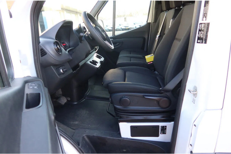 Mercedes-Benz Sprinter 317 CDI L3/H2 Automaat - Товарен бус: снимка 5 Mercedes-Benz Sprinter 317 CDI L3/H2 Automaat - Товарен бус: снимка 5