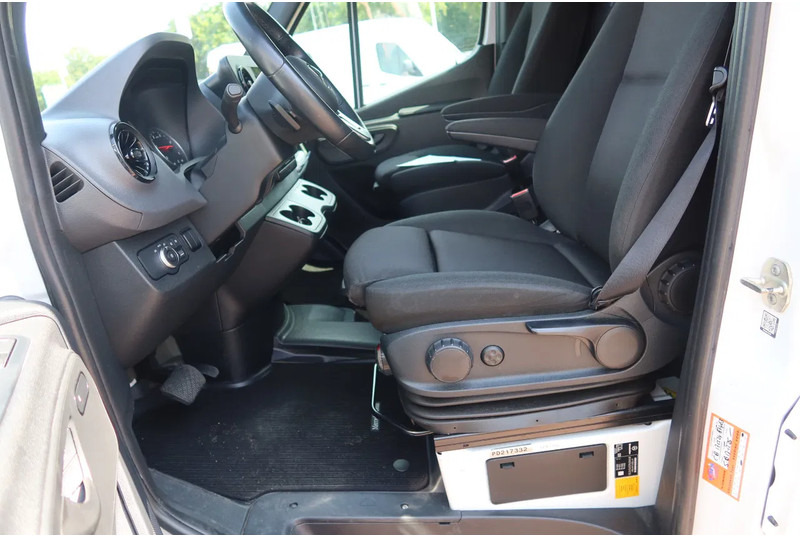 Mercedes-Benz Sprinter 317 Koel/Vries L2/H2 220 Volt stekker - Хладилен бус: снимка 5 Mercedes-Benz Sprinter 317 Koel/Vries L2/H2 220 Volt stekker - Хладилен бус: снимка 5