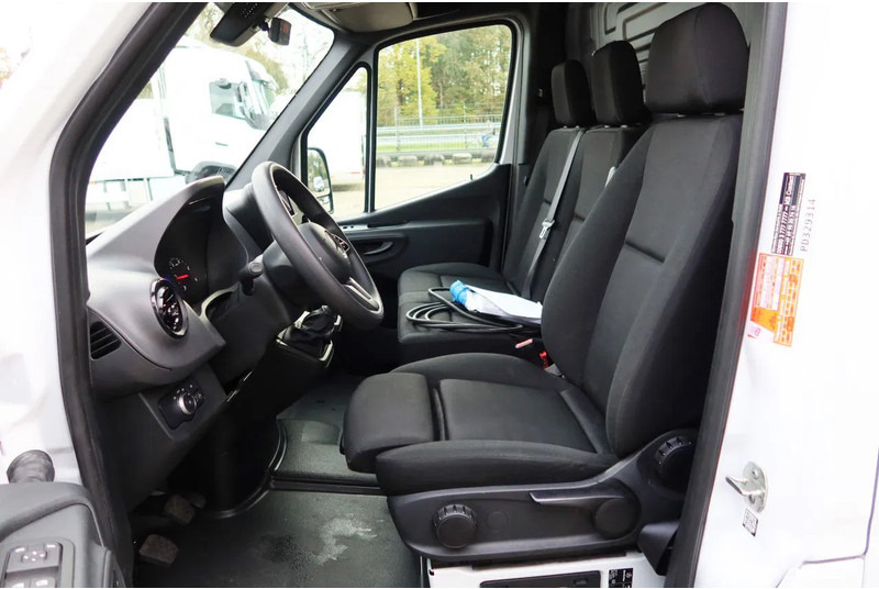 Mercedes-Benz Sprinter 317 L3 H2 Koel / Vries/ Verwarmen + 220 volt nachtaansluiting - Хладилен бус: снимка 5 Mercedes-Benz Sprinter 317 L3 H2 Koel / Vries/ Verwarmen + 220 volt nachtaansluiting - Хладилен бус: снимка 5