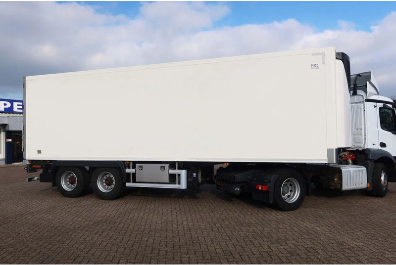 Sor IBERICA City trailer Koel/Vries+ klep 2500kg Bi-temp Carrier Vektor 19 MT - Рефрижератор полуремарке: снимка 3 Sor IBERICA City trailer Koel/Vries+ klep 2500kg Bi-temp Carrier Vektor 19 MT - Рефрижератор полуремарке: снимка 3