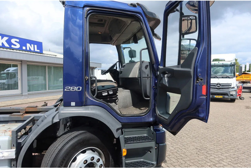 Камион с кабелна система Volvo FE 280 Container / Kabelsysteem H.T.S Kabel, 15 ton, 575 cm 6 Cilinder: снимка 6