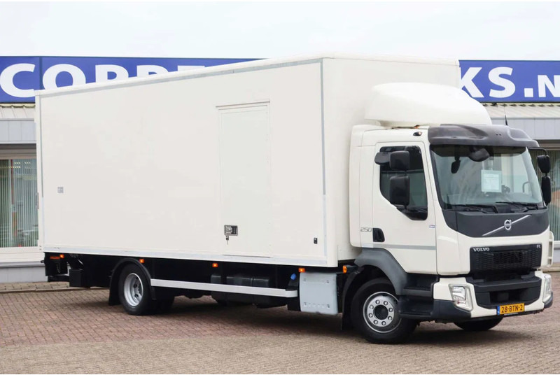 Volvo FL 250 Bak + Klep E6 - Камион фургон: снимка 2 Volvo FL 250 Bak + Klep E6 - Камион фургон: снимка 2