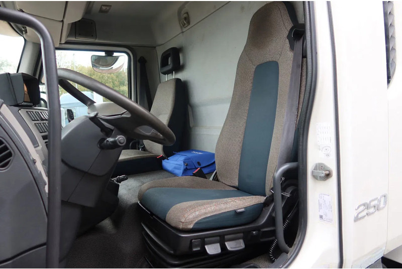 Volvo FL 250 Bak + Klep E6 - Камион фургон: снимка 5 Volvo FL 250 Bak + Klep E6 - Камион фургон: снимка 5