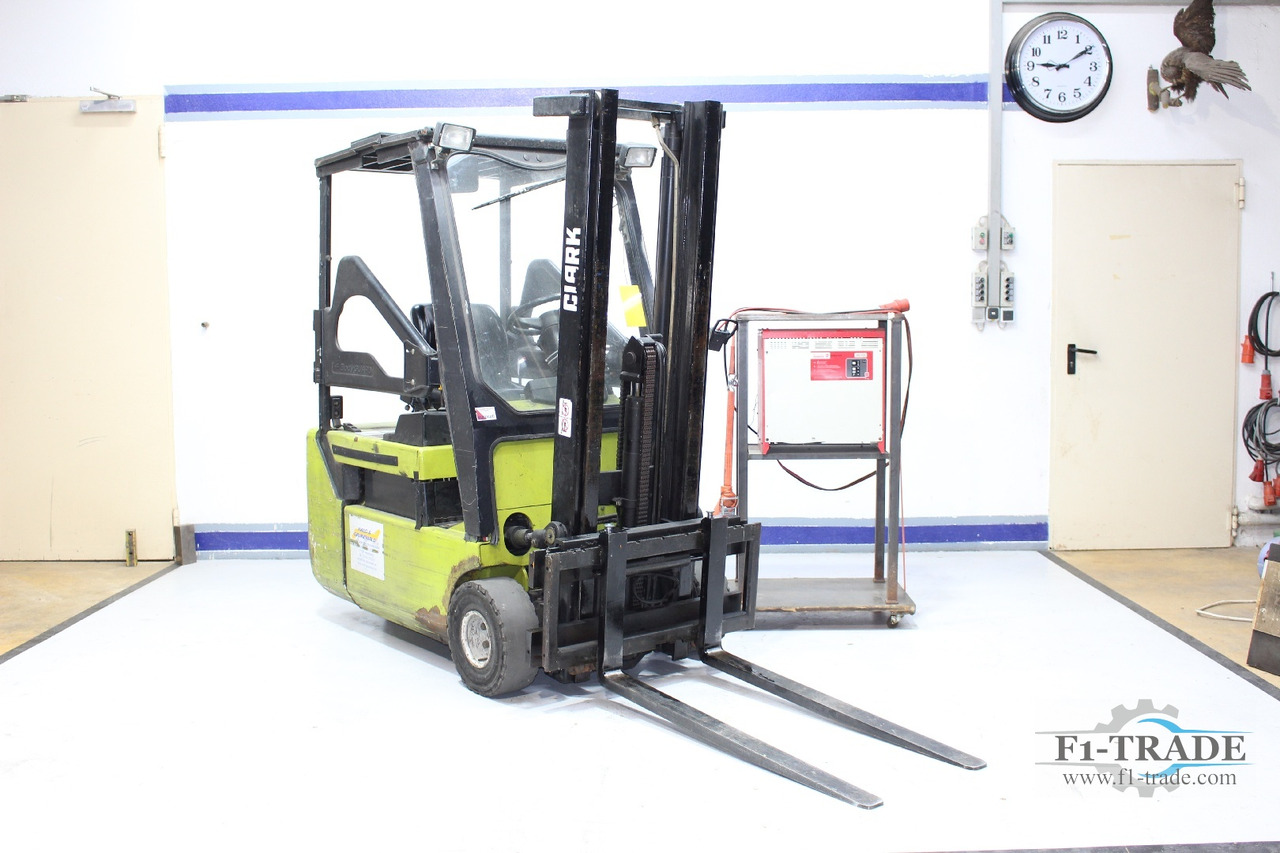 CLARK CTM 16 S - Електрокар: снимка 1 CLARK CTM 16 S - Електрокар: снимка 1
