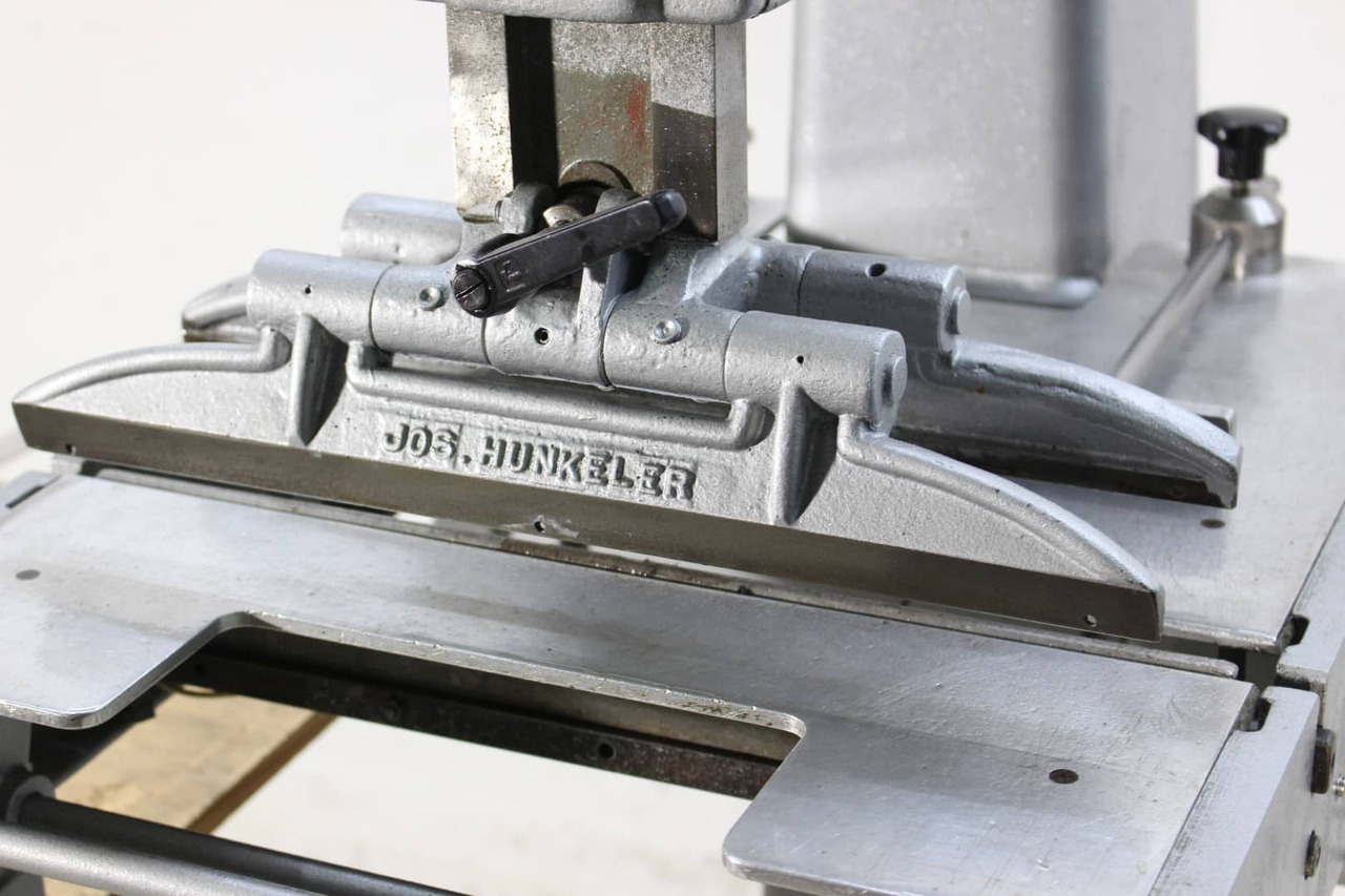 Hunkeler BDR 40 (4344/1) - Машина за подвързване: снимка 4 Hunkeler BDR 40 (4344/1) - Машина за подвързване: снимка 4