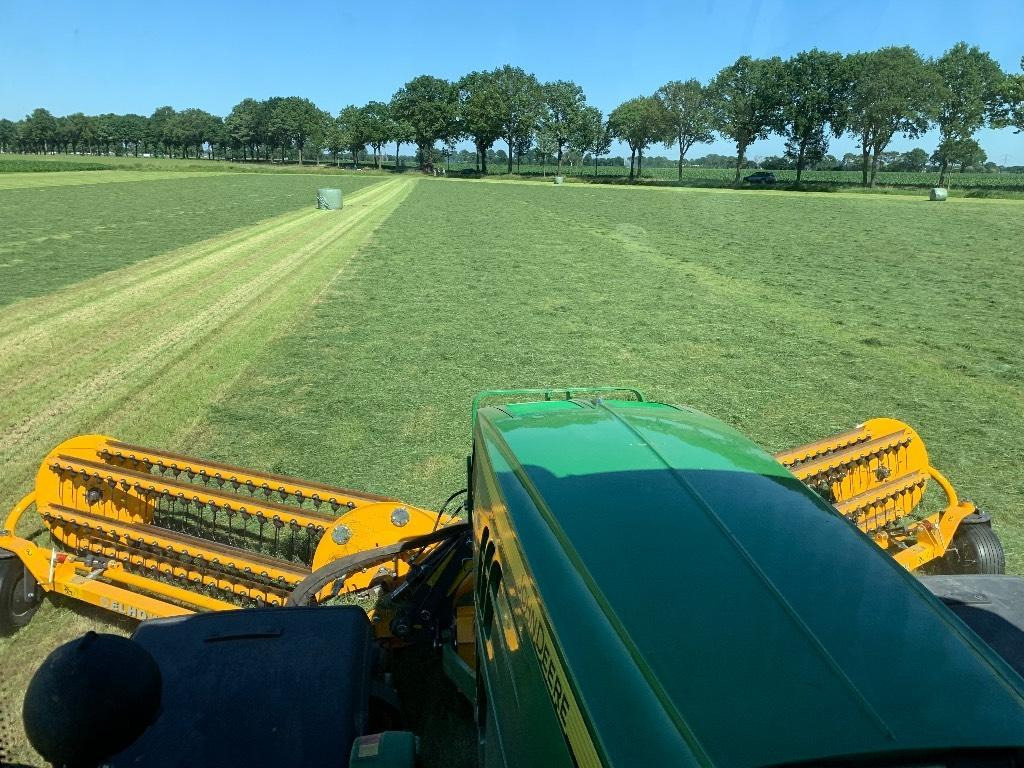 Elho V-Twin 600 zwader fronthark balkenhark zwad hark - Гребло/ Сенообръщачка: снимка 2 Elho V-Twin 600 zwader fronthark balkenhark zwad hark - Гребло/ Сенообръщачка: снимка 2